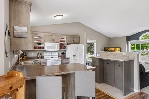 1174 Hidden Creek Boulevard Mayer MN 55360