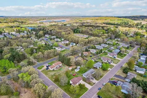 931 Chestnut Street Taylors Falls MN 55084