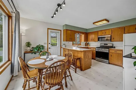 931 Chestnut Street Taylors Falls MN 55084
