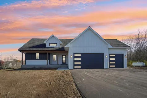 18866 Silo Court Shafer MN 55074
