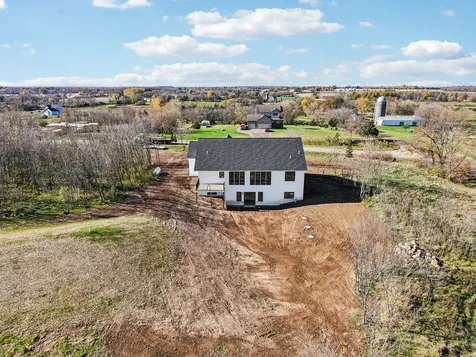 18866 Silo Court Shafer MN 55074