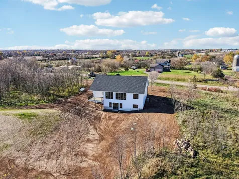 18866 Silo Court Shafer MN 55074