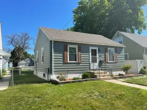 1204 11th Avenue SW Austin MN 55912