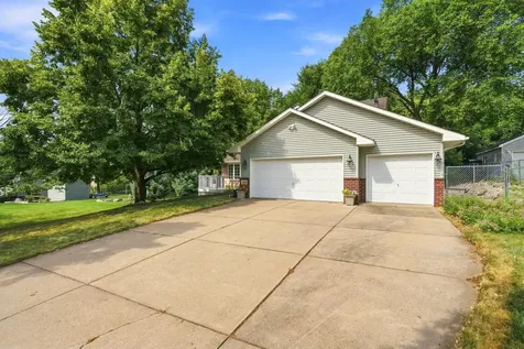 3393 Owasso Street Shoreview MN 55126