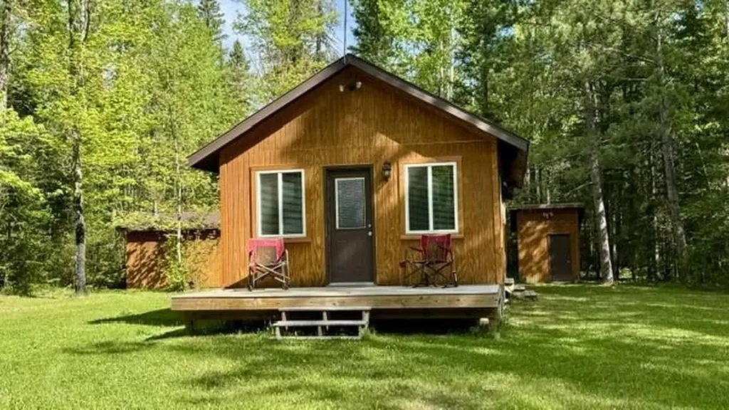 60905 Bearville Trail Cook MN 55723