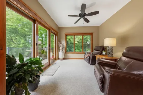 10060 SW 82nd Avenue Ellendale MN 56026