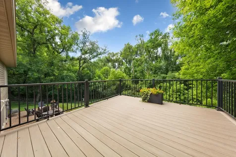10060 SW 82nd Avenue Ellendale MN 56026