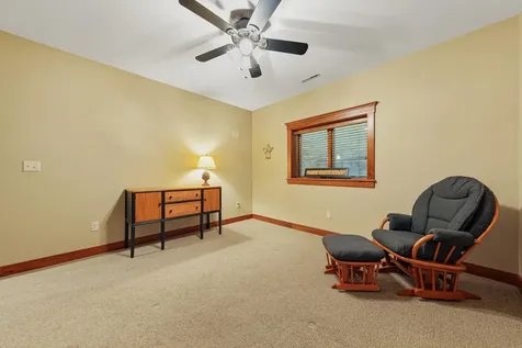 10060 SW 82nd Avenue Ellendale MN 56026