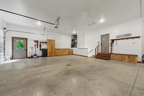 10060 SW 82nd Avenue Ellendale MN 56026