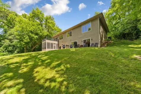 10060 SW 82nd Avenue Ellendale MN 56026