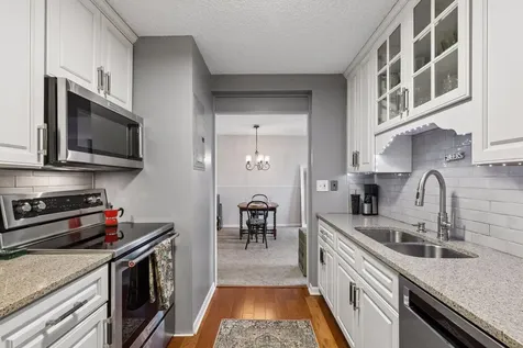1181 Edgcumbe Road Saint Paul MN 55105