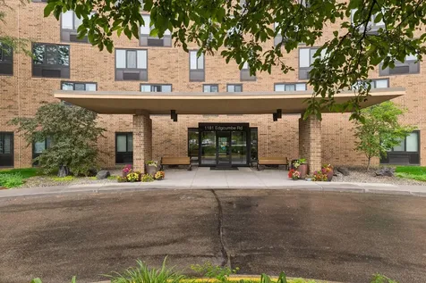 1181 Edgcumbe Road Saint Paul MN 55105