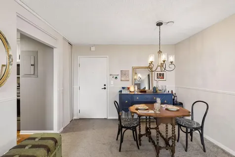 1181 Edgcumbe Road Saint Paul MN 55105