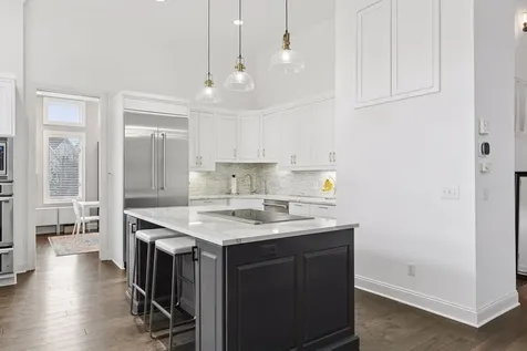 423 River Street Minneapolis MN 55401
