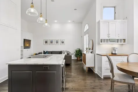 423 River Street Minneapolis MN 55401
