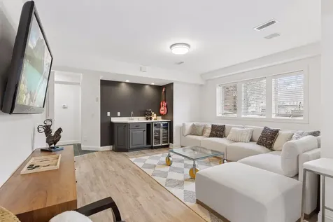 423 River Street Minneapolis MN 55401