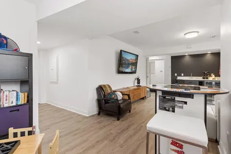 423 River Street Minneapolis MN 55401