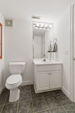 423 River Street Minneapolis MN 55401
