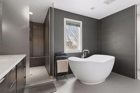 423 River Street Minneapolis MN 55401