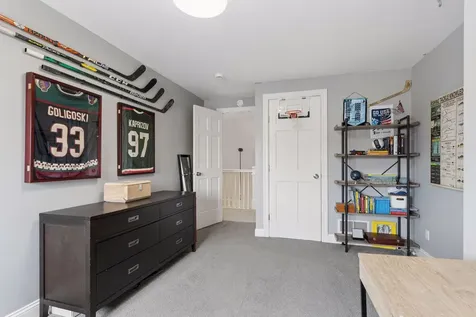 423 River Street Minneapolis MN 55401