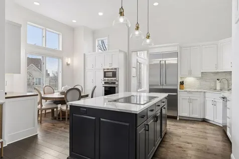 423 River Street Minneapolis MN 55401