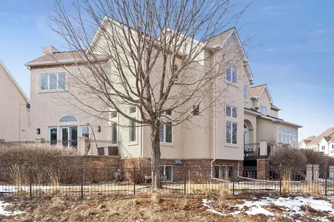 423 River Street Minneapolis MN 55401