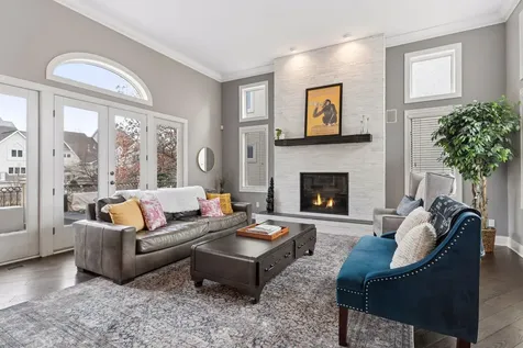 423 River Street Minneapolis MN 55401