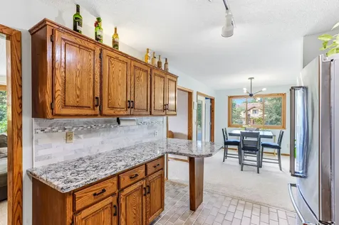 556 Donegal Circle Shoreview MN 55126