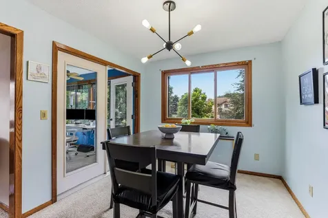 556 Donegal Circle Shoreview MN 55126