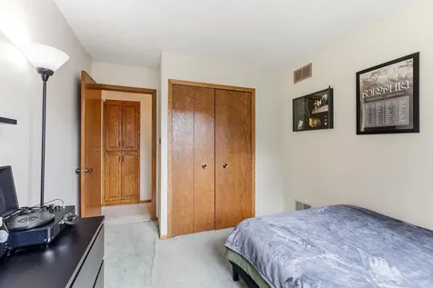 556 Donegal Circle Shoreview MN 55126