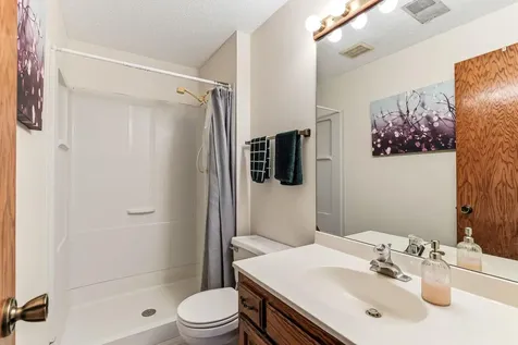 556 Donegal Circle Shoreview MN 55126