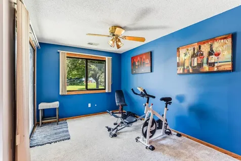 556 Donegal Circle Shoreview MN 55126