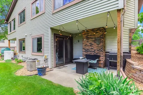 556 Donegal Circle Shoreview MN 55126