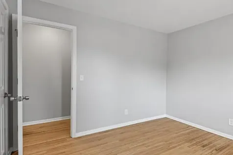 2105 Russell Avenue N Minneapolis MN 55411