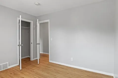 2105 Russell Avenue N Minneapolis MN 55411
