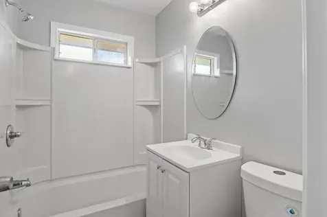 2105 Russell Avenue N Minneapolis MN 55411
