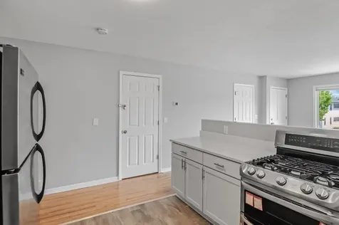 2105 Russell Avenue N Minneapolis MN 55411