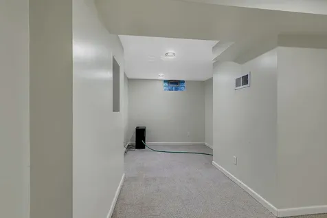 10206 Lakeview Drive W Minnetonka MN 55305