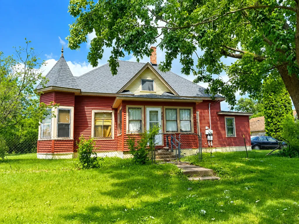 420 W Jackson Street Parkers Prairie MN 56361