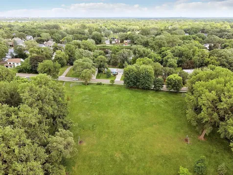 4105 Monterey Avenue Edina MN 55416