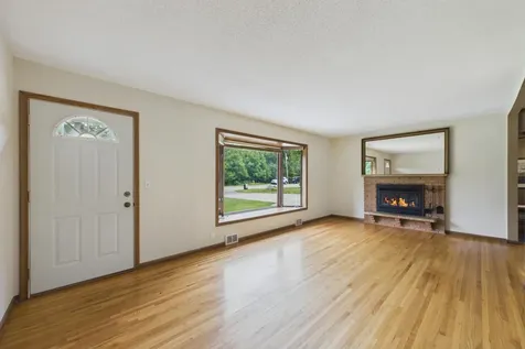 2918 Oakland Road Hopkins MN 55305