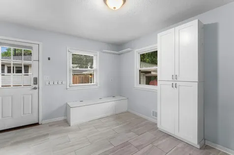 2063 Coral Lane Eagan MN 55122