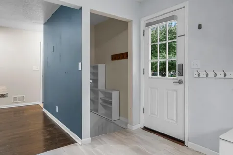 2063 Coral Lane Eagan MN 55122