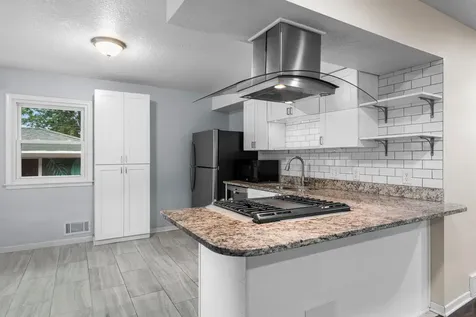 2063 Coral Lane Eagan MN 55122