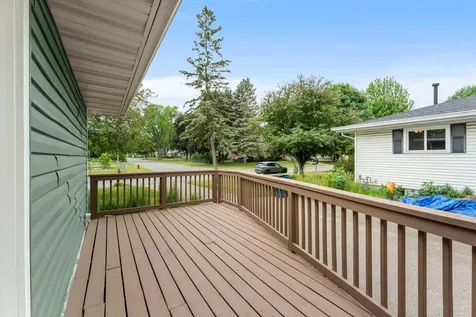 2063 Coral Lane Eagan MN 55122