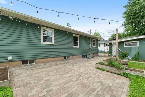 2063 Coral Lane Eagan MN 55122
