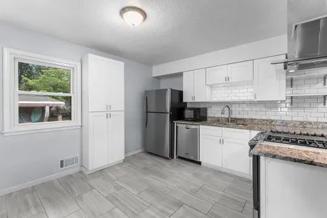 2063 Coral Lane Eagan MN 55122