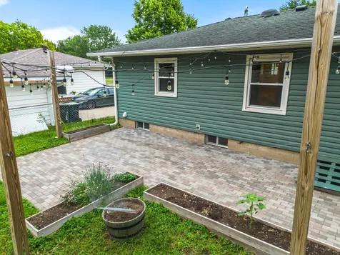 2063 Coral Lane Eagan MN 55122