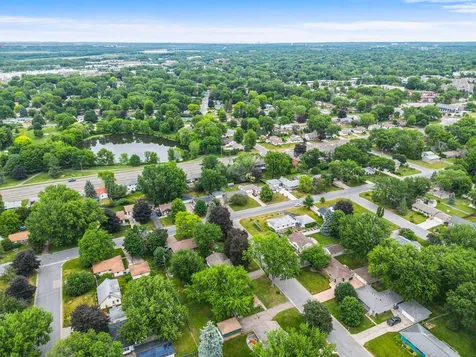 2063 Coral Lane Eagan MN 55122