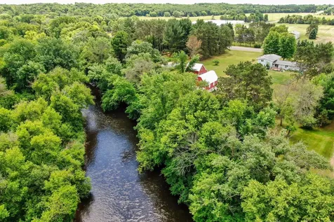 1292 County Road H Star Prairie WI 54026
